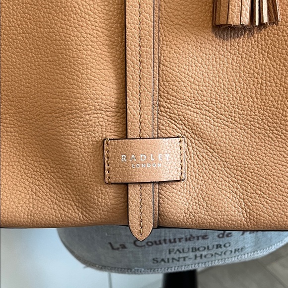 RADLEY LONDON Hart Street Large Open Tote Warm Beige - Picture 5 of 14